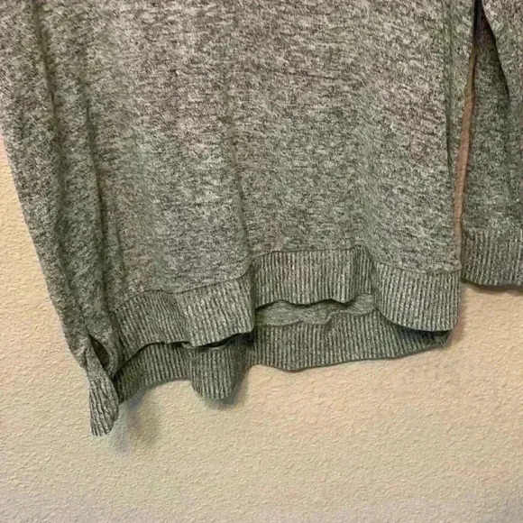 Grey Saturday Sunday sweater sz S casual comfy cozy lightweight fall preppy - Picture 6 of 8